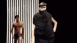 DESFILE