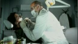 DENTISTA