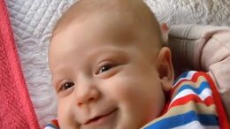 EL 1ER BANNER DIRIGIDO POR MAMÁ