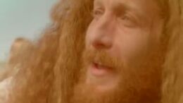 HIPPIES - CAMPAÑA VISA