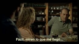 UN VINO MIL CHARLAS