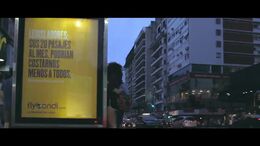 VUELEN CON NOSOTROS